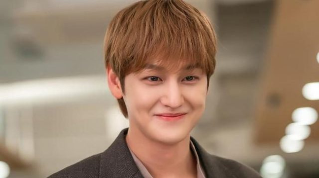 Hal Menarik tentang Peran Kim Bum di Drakor Netflix Sold Out on You