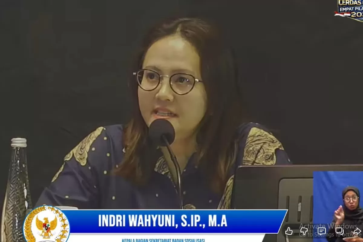 Indri Wahyuni: Profil Juri LCC 4 Pilar MPR RI yang Curi Perhatian