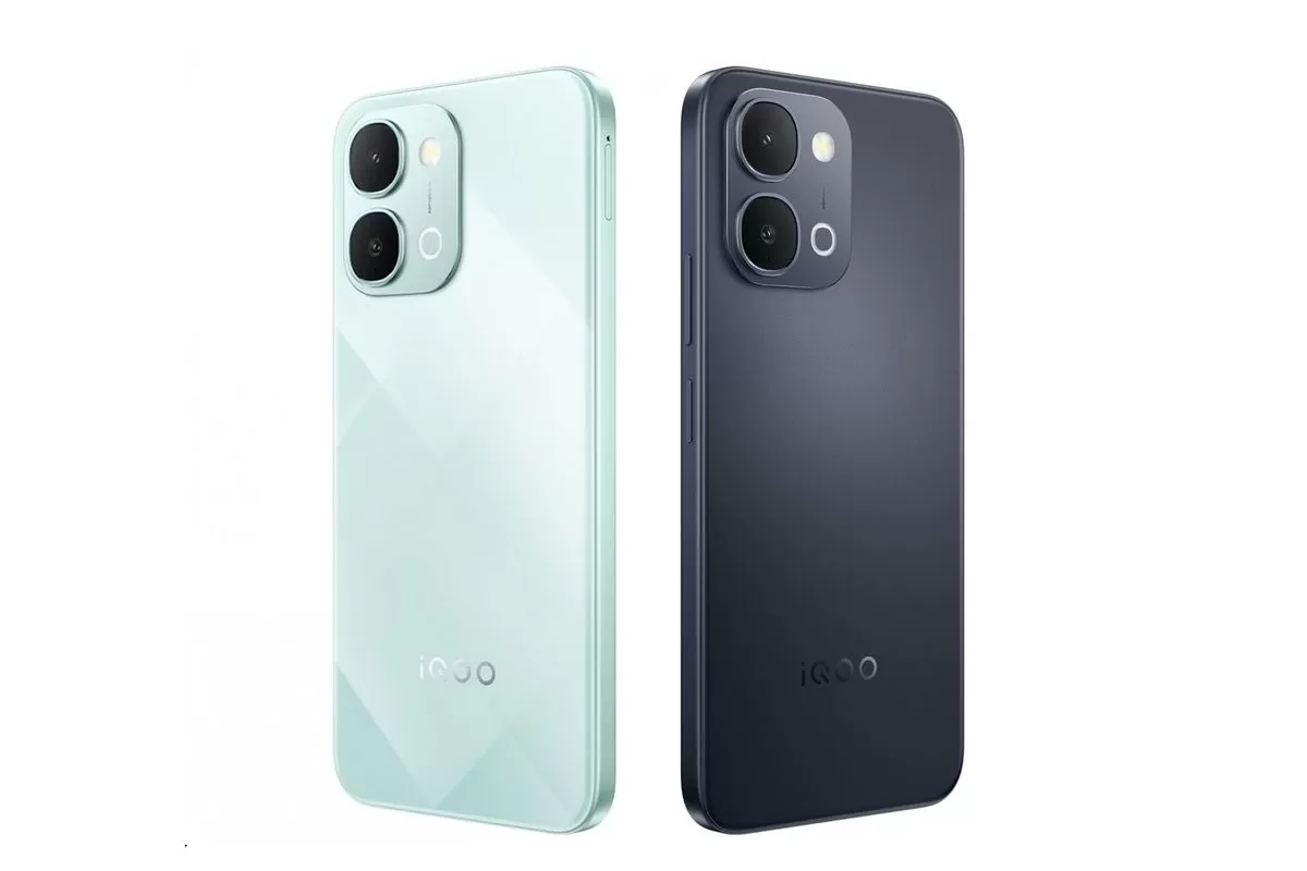 Infinix Hot 70 5G atau iQOO Z11x, Mana yang Lebih Unggul?