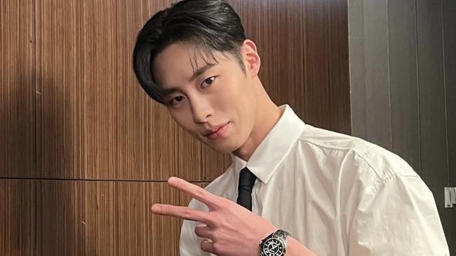 Jadwal Wajib Militer Lee Jae Wook Diumumkan Agensi