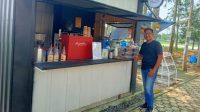 Kopi dan Kafe Ajib Jabon: Tempat Nongkrong Asyik dan Nyaman di Kampus Polindra