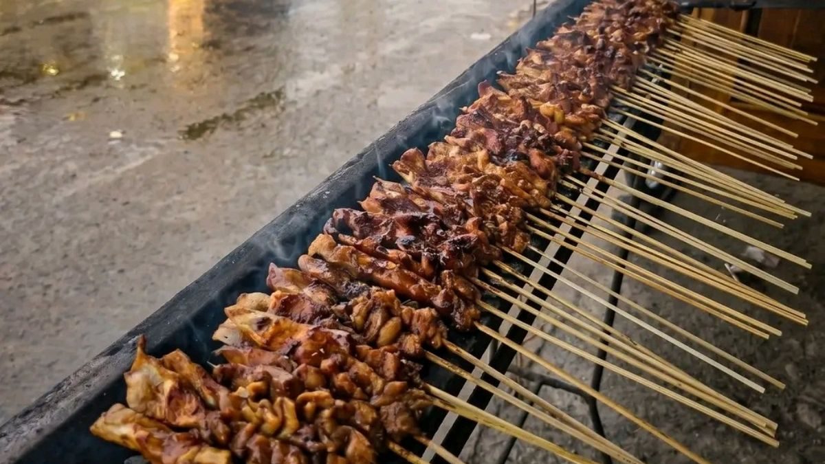 Kuliner Khas Wajib Coba di Bunderan Jatibarang Indramayu