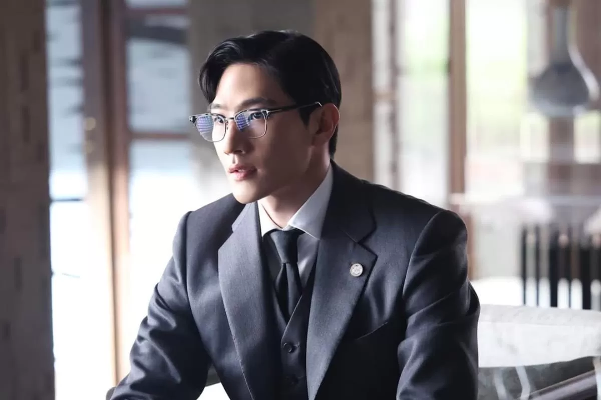 Pemeran Perdana Menteri Min Jeong Woo di Perfect Crown: Profil Noh Sang Hyun
