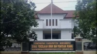 Pemkab Indramayu dan DPUPR Siap Rekonstruksi Empat Ruas Jalan Rusak Menjadi Beton