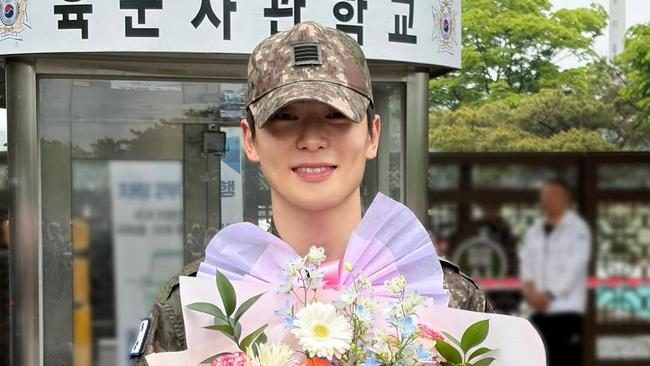 Potret Jaehyun NCT Setelah Selesai Wajib Militer