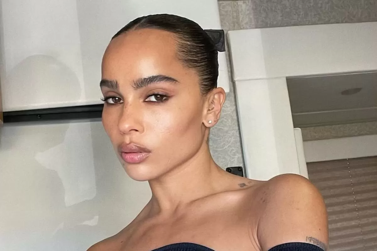Profil Lengkap Zoe Kravitz dan Kabar Pertunangannya dengan Harry Styles