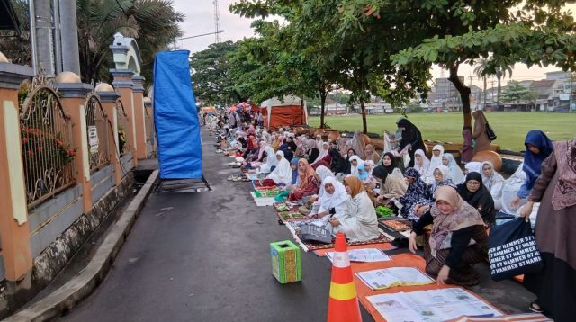 Ribuan Jamaah Padati Masjid Agung Alfurqon Haurgeulis, Idul Adha Khidmat
