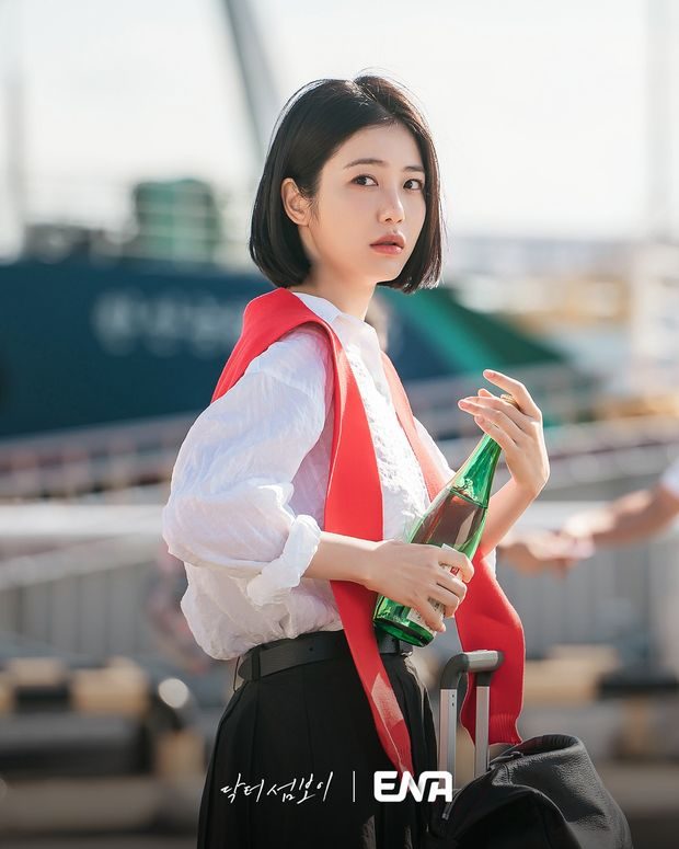 Potret Shin Ye Eun di Doctor on the Edge/ Foto: instagram.com/ena_drama
