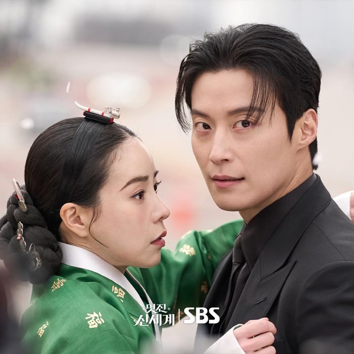 Lim Ji Yeon dan Heo Nam Jun berbagai tentang pendekatannya dalam memerankan karakter mereka, dan bagaimana keduanya membangun chemistry di lokasi syuting.