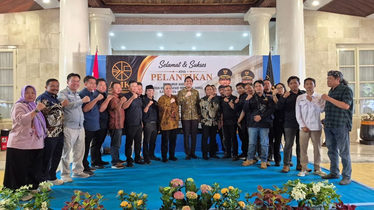 Tantangan Profesionalisme dan Hoaks Bupati Indramayu Lucky Hakim