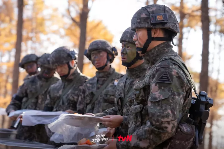 Cuplikan drama Korea The Legend of Kitchen Soldier episode 6.