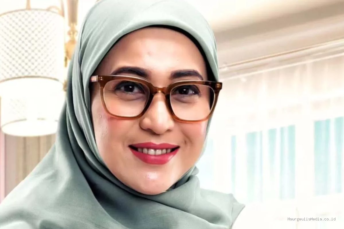 Agama dan Profil Devi Permatasari, Pemeran Miranda di Sinetron Lautan Cinta
