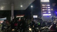 Antrean Pertalite SPBU Indramayu: Pertamax Lengang, Apa Penyebabnya? Antrean Pertalite SPBU Indramayu: Pertamax Lengang, Apa Penyebabnya?