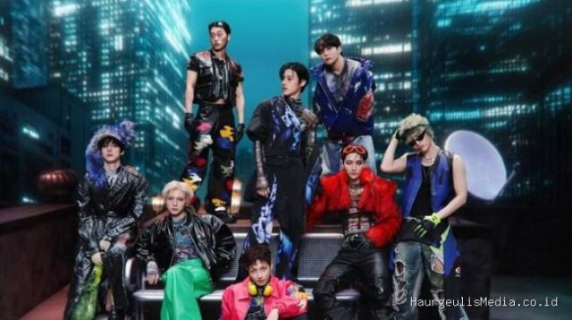 ATEEZ Comeback dengan MV BAD dan Aktris Hollywood Chase Infiniti