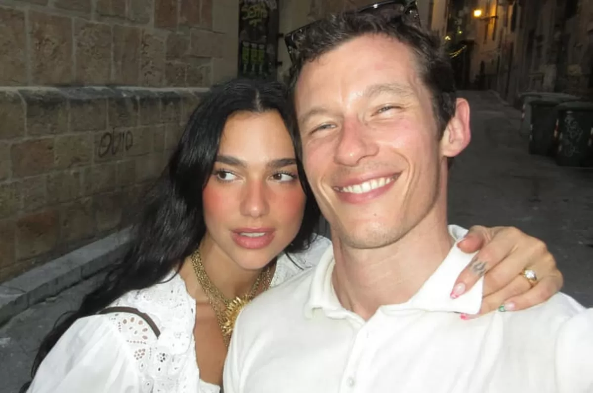 Beda Usia Dua Lipa dan Callum Turner Berapa Tahun? Ini Profil Pasangan Selebriti yang Resmi Menikah