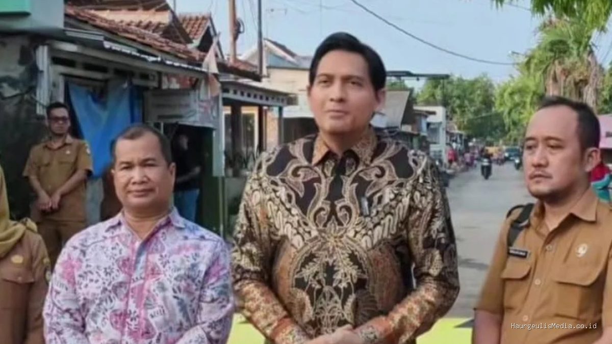 Bupati Lucky Hakim & Kadis PUPR Tinjau Progres Jalan Indramayu