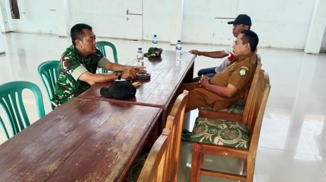 Danramil Lelea Gelar Komsos Tempel Kulon: Perkuat Sinergitas Kamtibmas