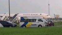 Haji Indramayu Kloter 1 Tiba Kertajati, Sambut Haru Keluarga