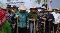 Hashim Djojohadikusumo: Penanaman Kedelai Nasional di Indramayu