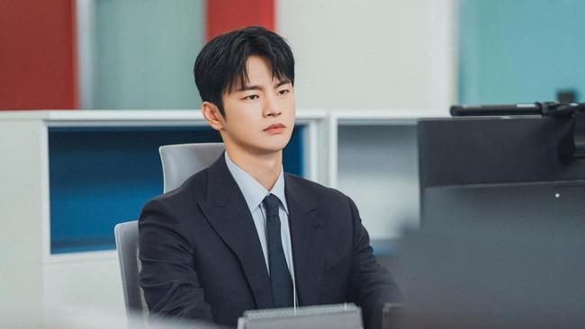 Intip Potret Seo In Guk di Drakor Office Romance Baru