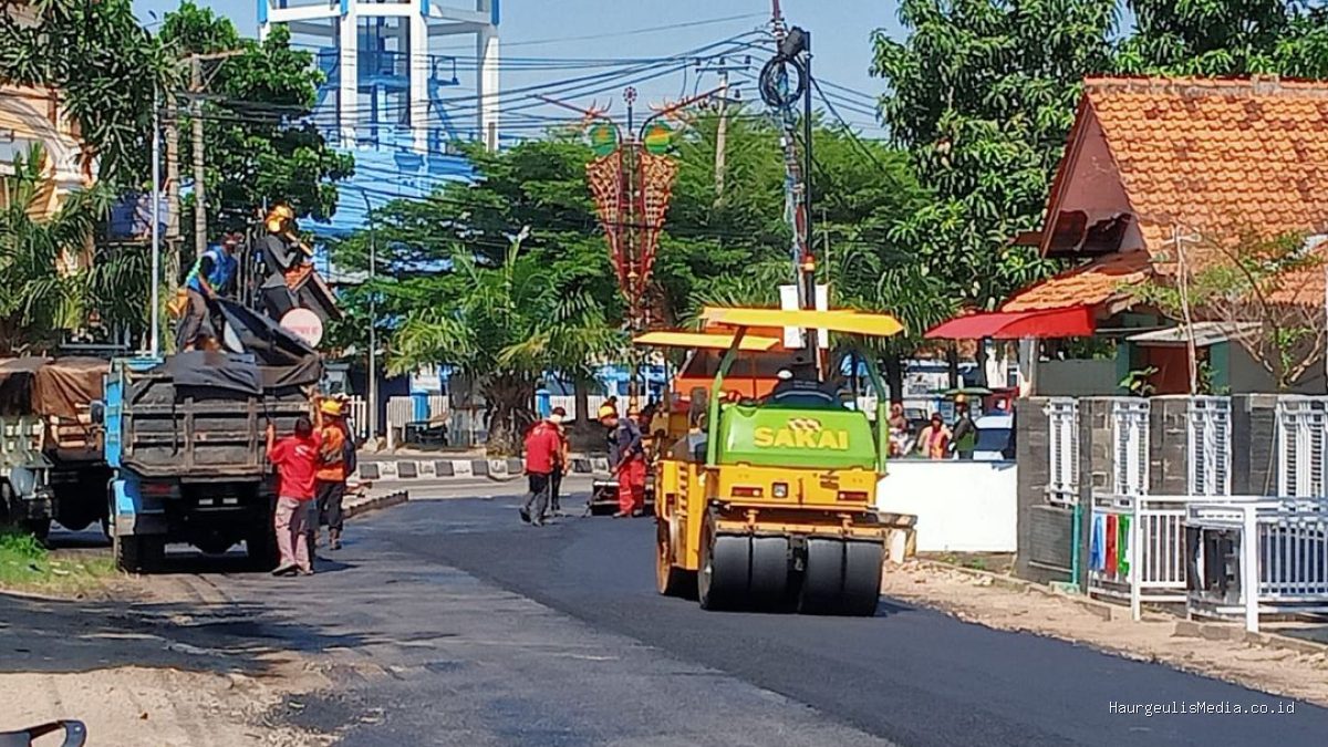 Jalan Perjuangan Indramayu Dihotmix, Warga Kepandean Sambut Positif
