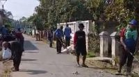 Jumat Bersih Desa Sumbermulya: Semangat Gotong Royong Warga Antusias