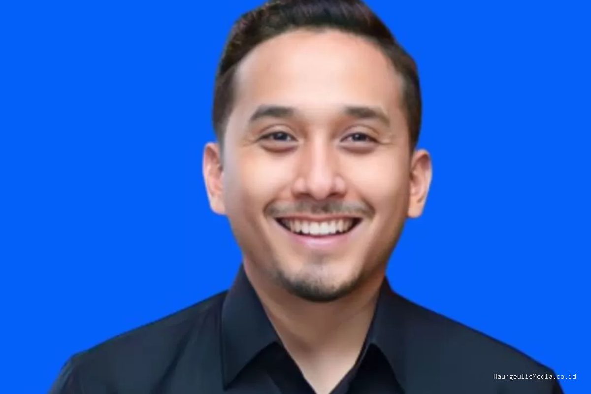Kevin Gusnadi: Profesi, Latar Belakang, dan Hubungannya dengan Ayu Ting Ting