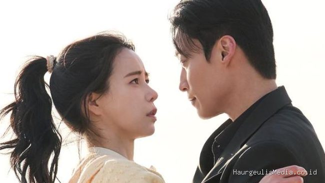 Momen Romantis di My Royal Nemesis yang Bikin Gemas