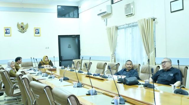 Pansus 7 DPRD Indramayu: Raperda Susunan Perangkat Daerah Dibahas