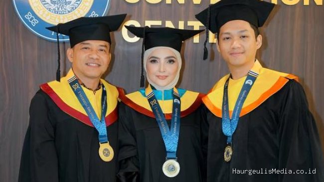 Pelajaran Berharga dari Perjuangan Pendidikan Keluarga Anang Hermansyah