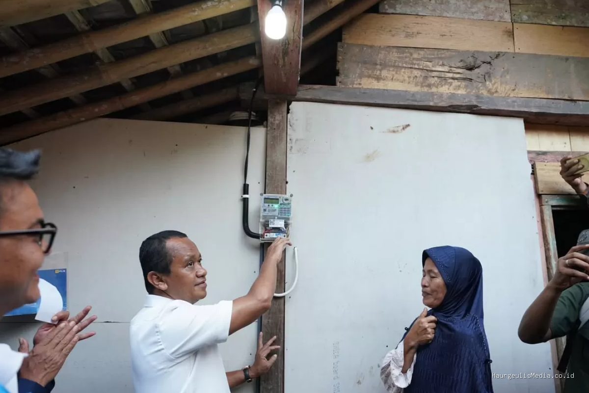 Perluasan Akses Listrik Masyarakat Melalui Lisdes dan BPBL