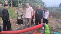 Petani Indramayu Terima Bantuan Pompa Air Kementan RI