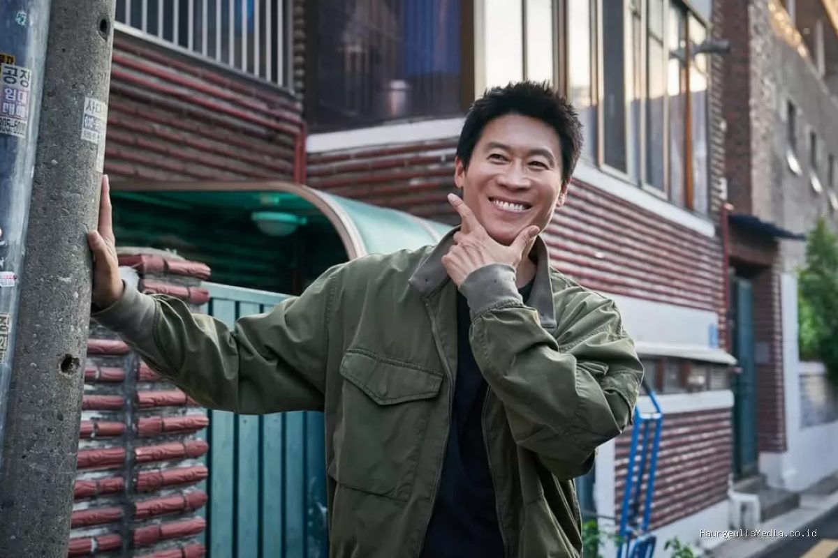 Profil dan Biodata Jin Sun Kyu: Karier hingga Akun Instagram Pemeran Hwang Choong Sik
