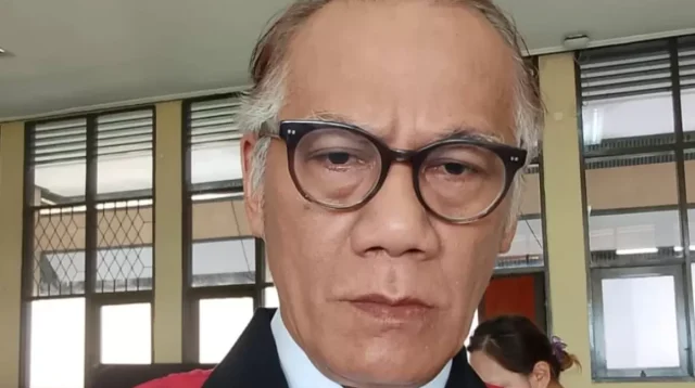 Tio Pakusadewo: Profil Lengkap Aktor Senior yang Dirawat di Rumah Sakit