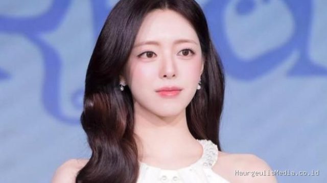 Yuna ITZY Dikabarkan Akan Main Drakor “Don’t Climb the Wall