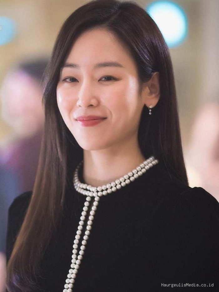 Seo Hyun Jin di 'Why Her'