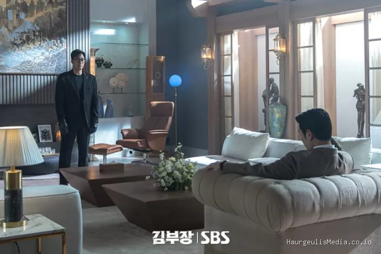 Teaser episode 7 drama Korea Agent Kim Reactivated.