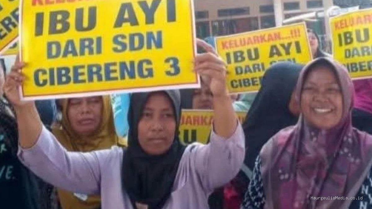 Aib Pendidikan Indramayu: Guru SDN 3 Cibereng Robek Uang, Kadisdik!