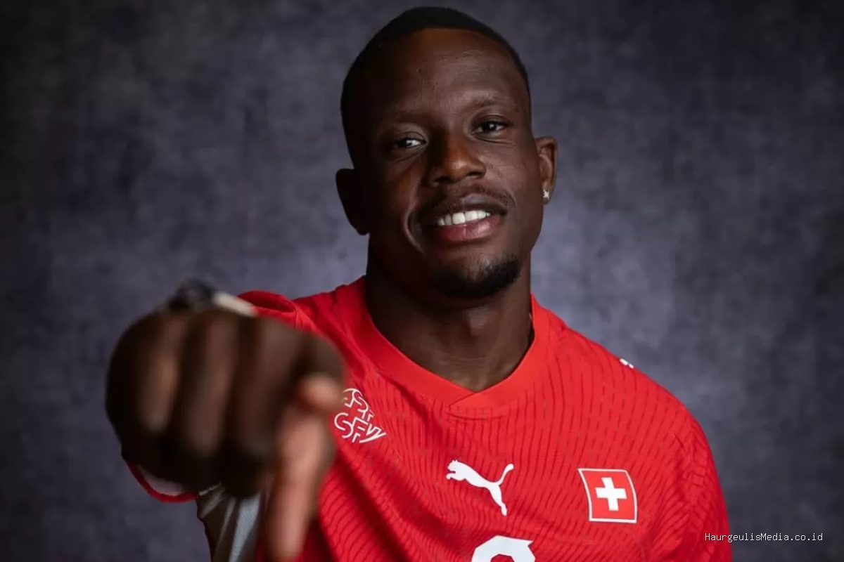 Denis Zakaria: Profil Gelandang Timnas Swiss yang Curi Perhatian