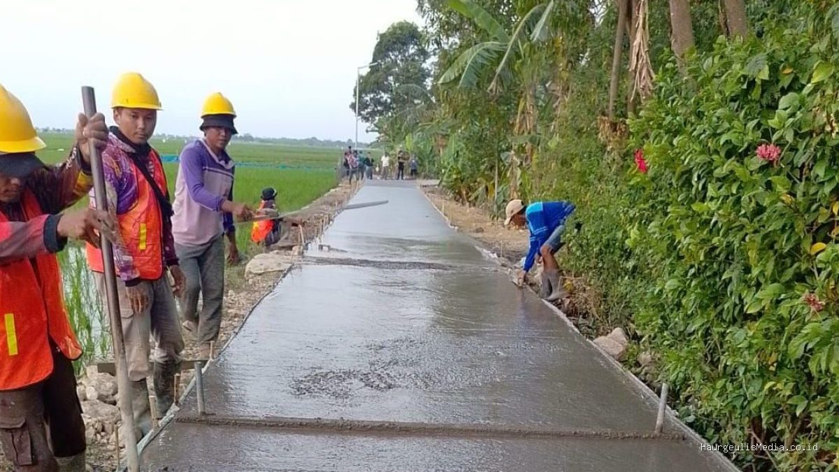 Jalan Desa Salamdarma Direhabilitasi, Kini Warga Lebih Nyaman