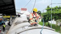 KAI Daop 3 Cirebon Tingkatkan Layanan Air Bersih di Kereta Api