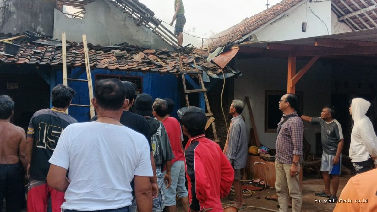 Kebakaran di Haurgeulis Indramayu, Rumah Warga Ludes Terbakar