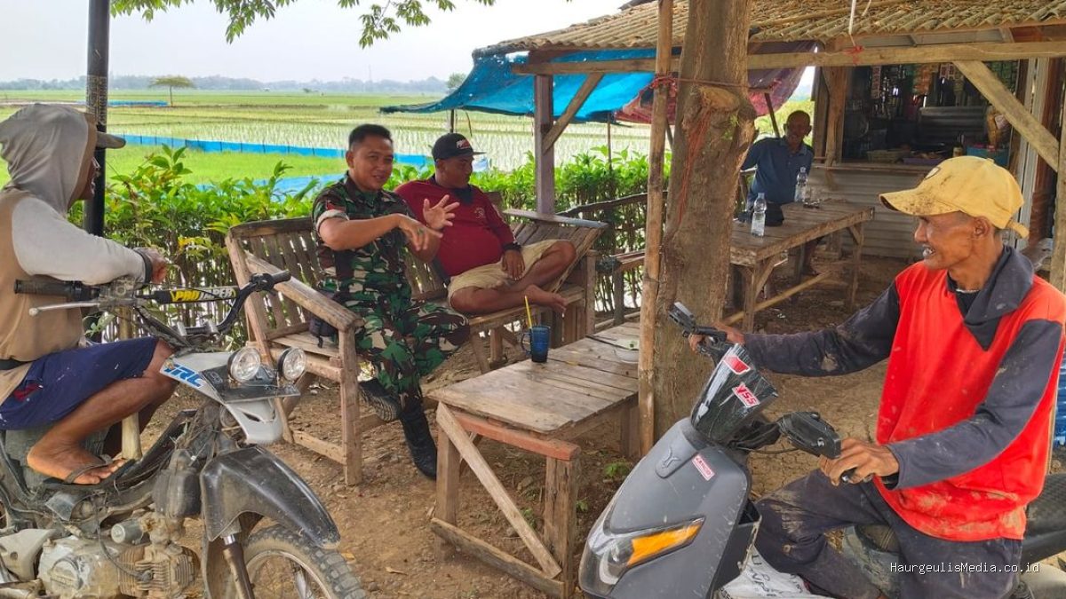 Komsos Koptu Lukman di Desa Cikedung: Perkuat Sinergi Warga