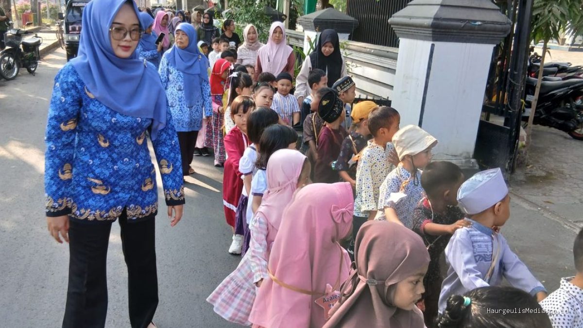 Masa Pengenalan Lingkungan Sekolah TK Beringin Haurgeulis Sukses