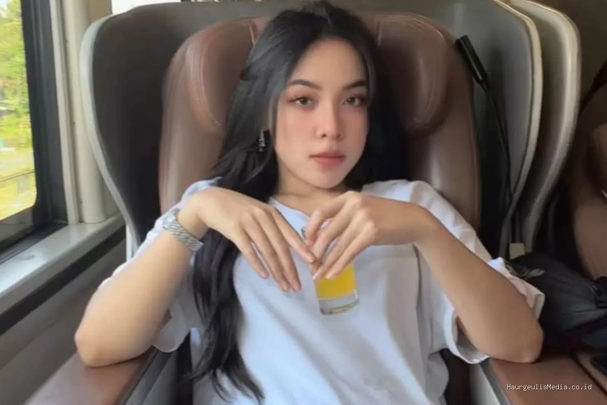 Mengenal Sosok Endang Yustika: Profil dan Biodata Influencer yang Sedang Menjadi Sorotan