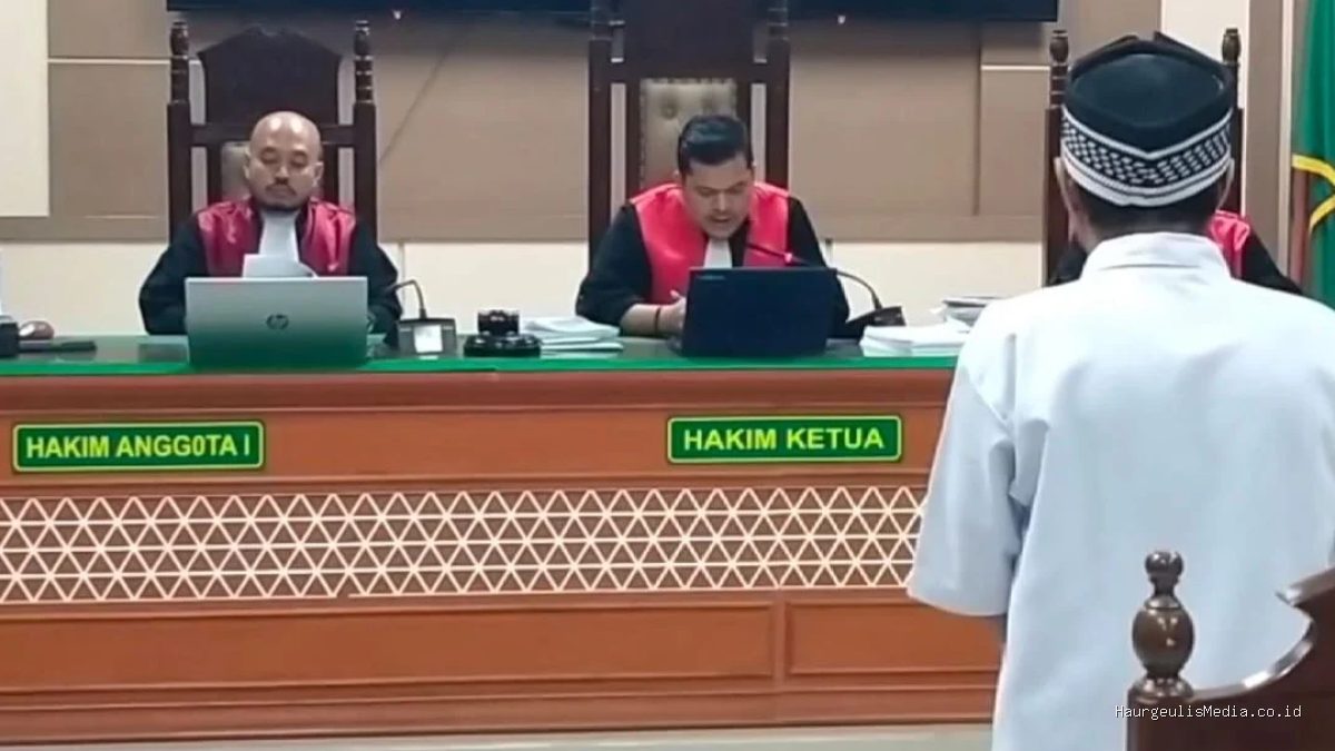 Pembunuhan Keluarga Indramayu: Priyo Divonis Seumur Hidup, Ririn Tunda Vonis