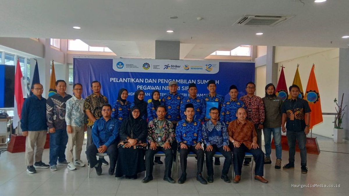 Polindra Lantik 6 CPNS Jadi PNS: Komitmen Tingkatkan Kualitas Pendidikan