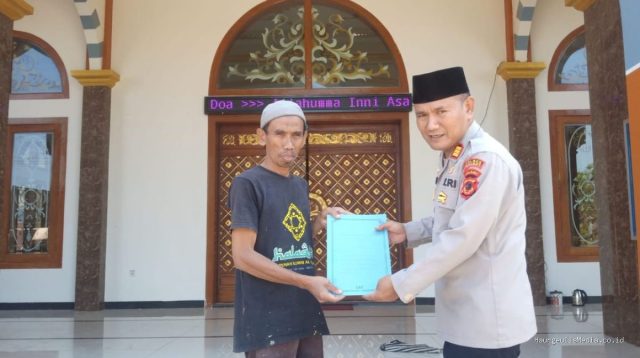Polsek Tukdana Indramayu Bantu Pembangunan Sarana Ibadah, Inspiratif!