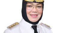 Profil Bupati Sukoharjo Etik Suryani: Agama, Karier, dan Partai Politik Profil Bupati Sukoharjo Etik Suryani: Agama, Karier, dan Partai Politik
