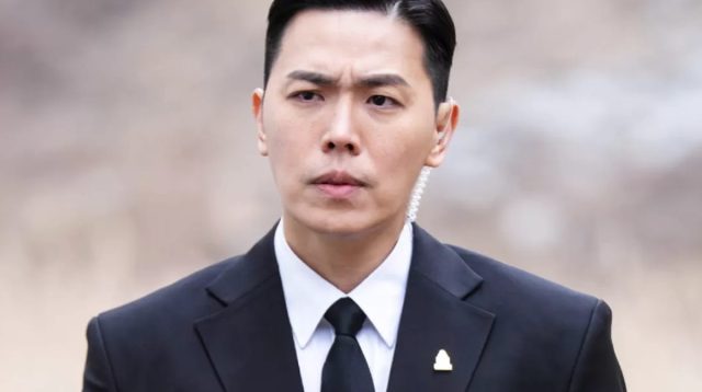 Profil dan Biodata Lee Dong Ha: Pemeran Direktur Nam dalam Drakor Agent Kim Reactivated serta Instagramnya